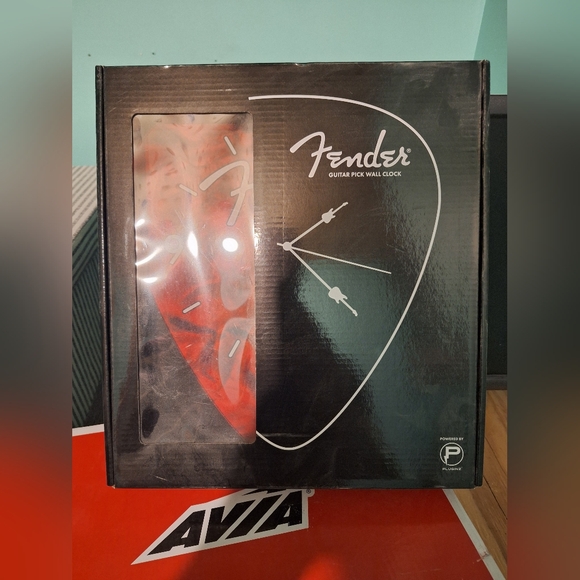 Fender Clock - Picture 2 of 3